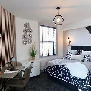Sophisticated Silcoates Guest house Wakefield