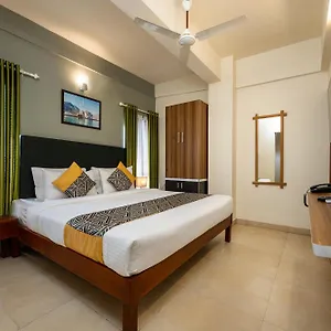 Cj Grande By Jesway & Hotel Kochi