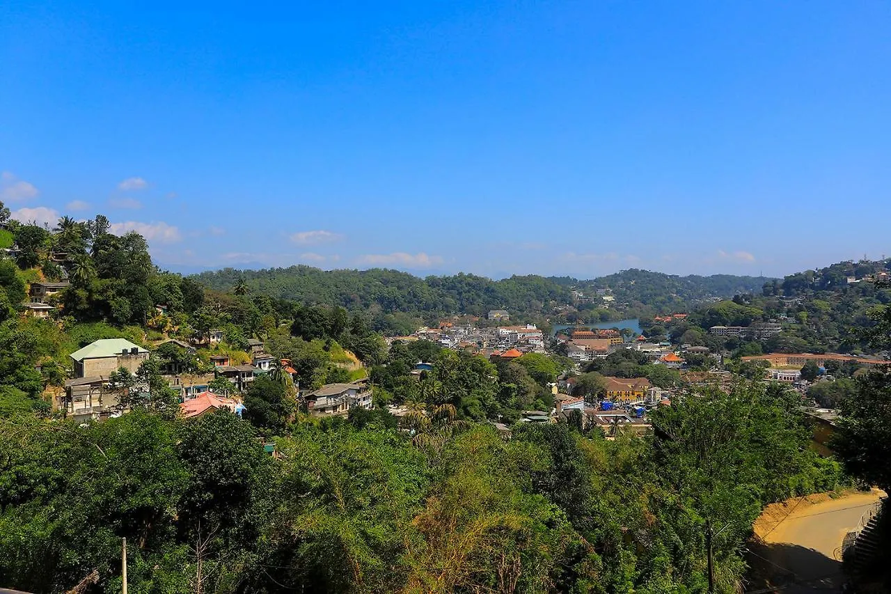 Vendol Sky Resort Kandy